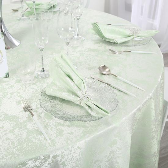 Toalhas de mesa puras e frescas para festa de casamento